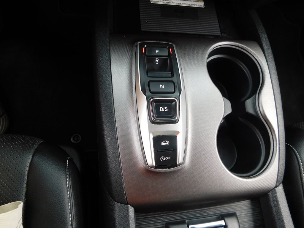 Used 2023 Platinum White Honda RTL-E image 37