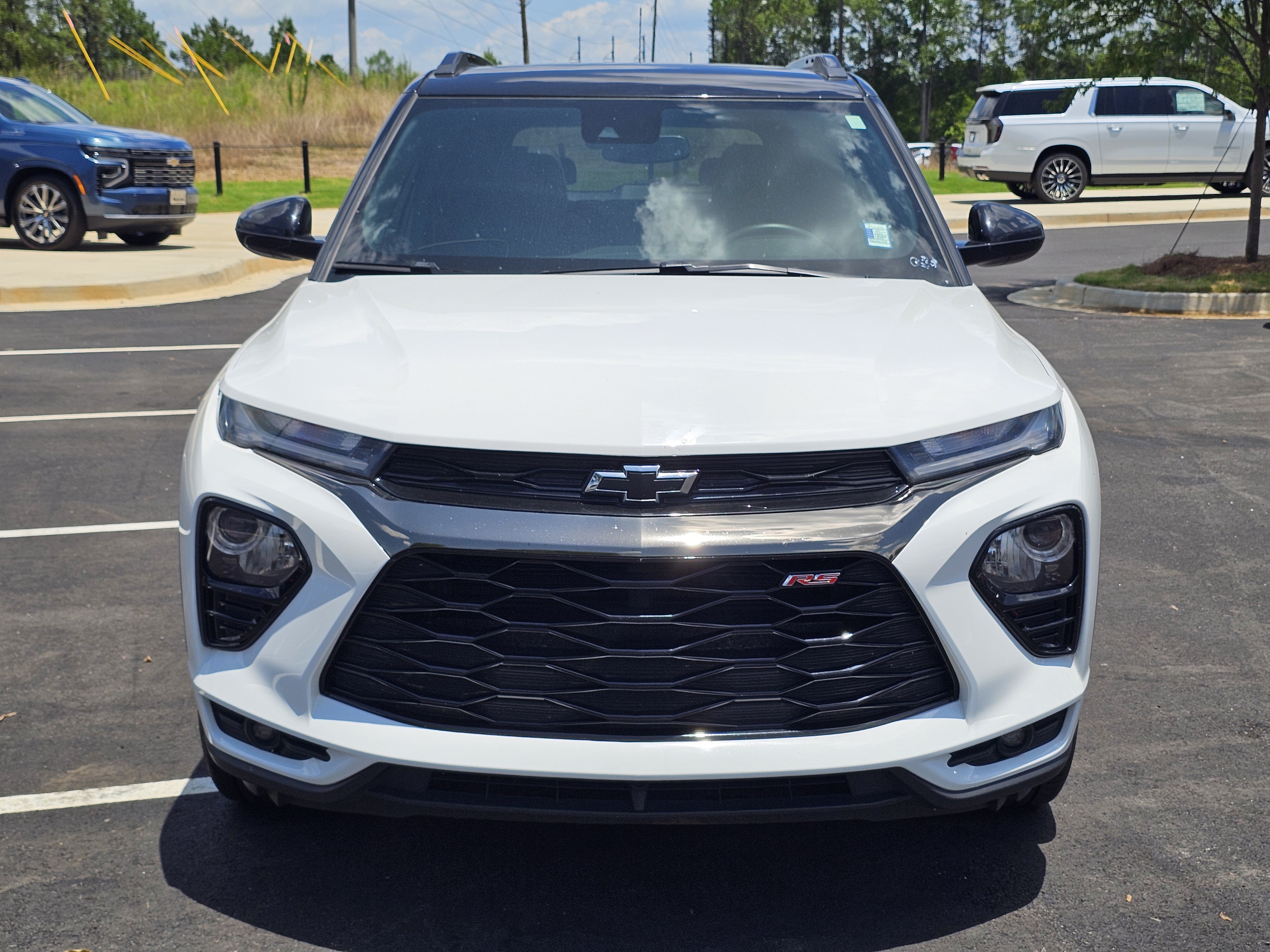 Used 2023 Summit White Chevrolet RS image 4