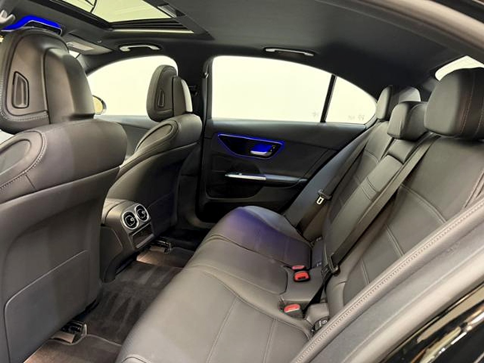 Used 2025 Black Mercedes-Benz  image 19