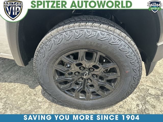 New 2026 White Sands Chevrolet Trail Boss image 46