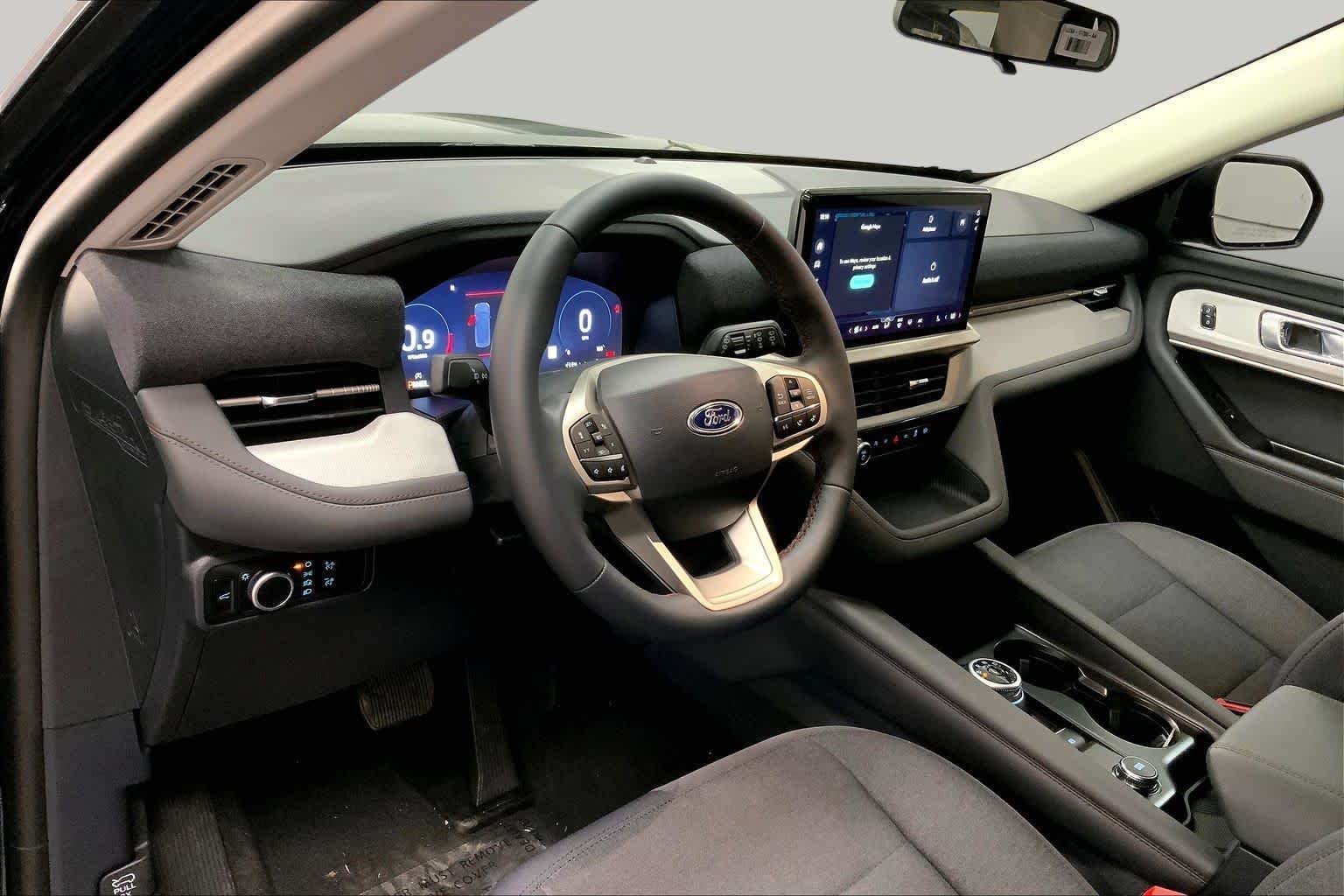 New 2026 Agate Black Metallic Ford Active image 7