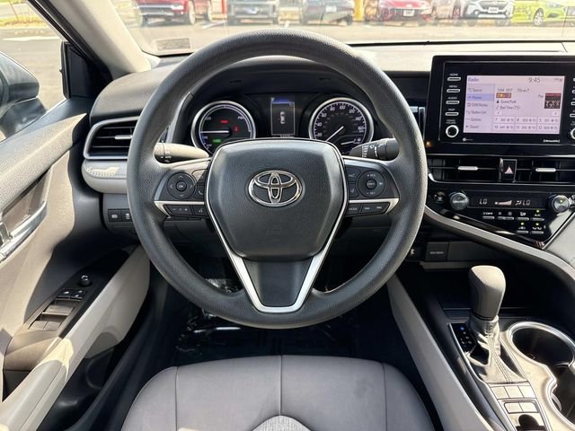 2021 Toyota Camry LE - Photo 16