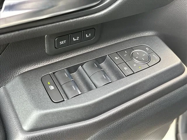 Used 2025 White Toyota Base image 22