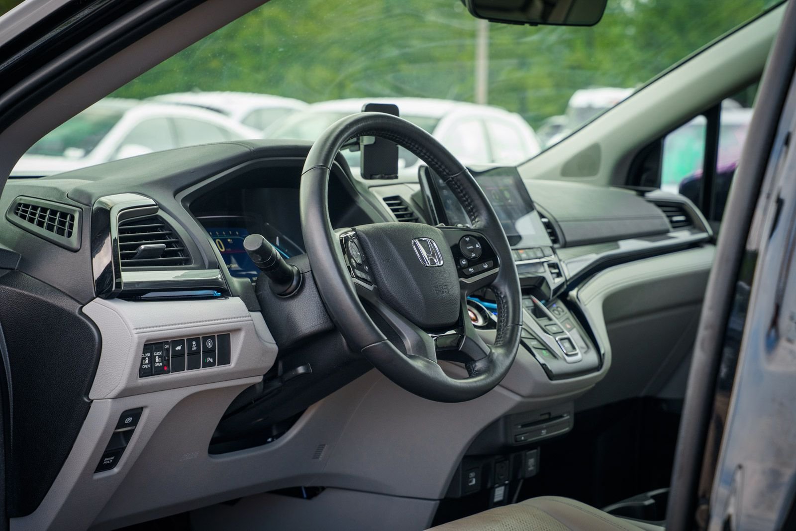 2022 Honda Odyssey Elite - Photo 22