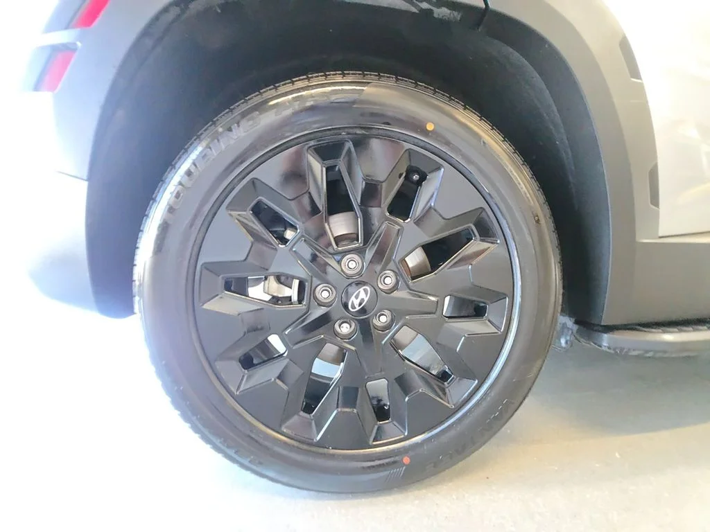 Used 2023 Silver Hyundai XRT image 27