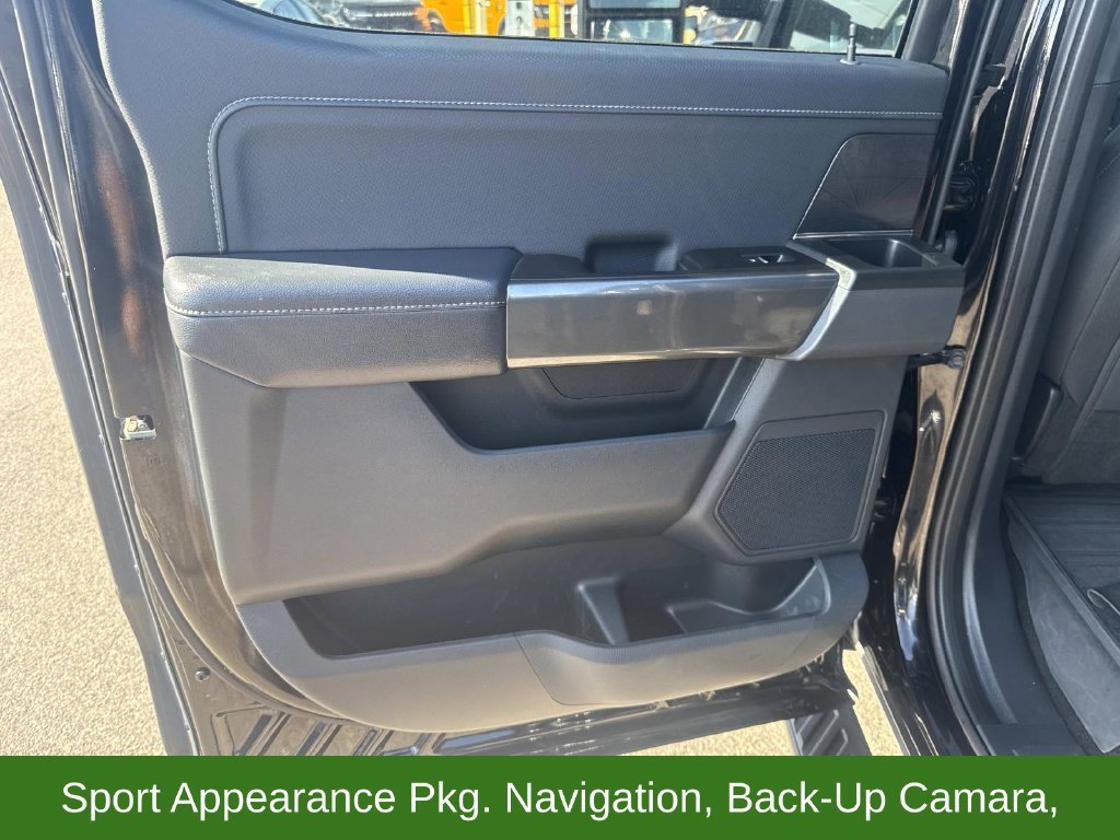 Used 2022 Black Ford XLT image 15