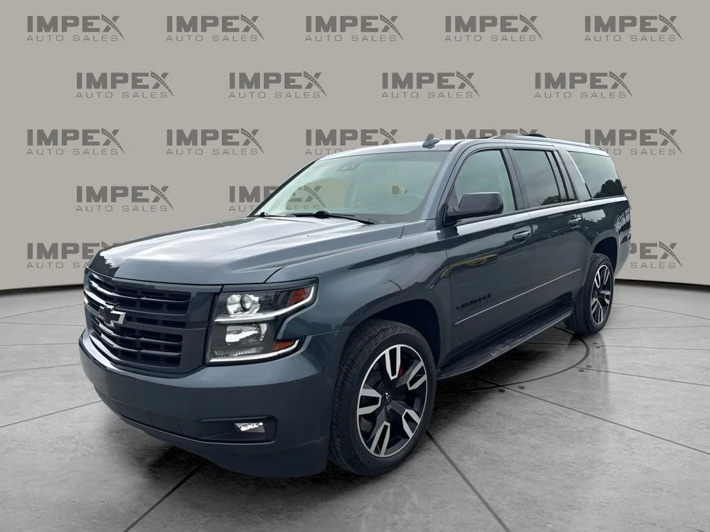 Used 2020 Gray Chevrolet RST image 1