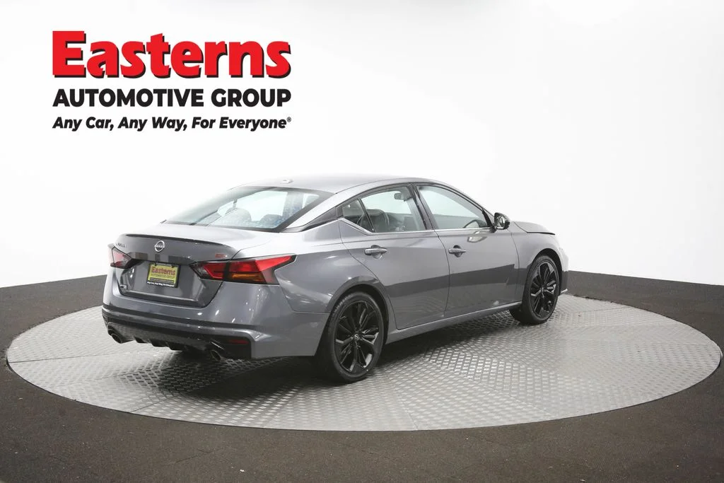 Used 2023 Gray Nissan 2.5 SR image 40
