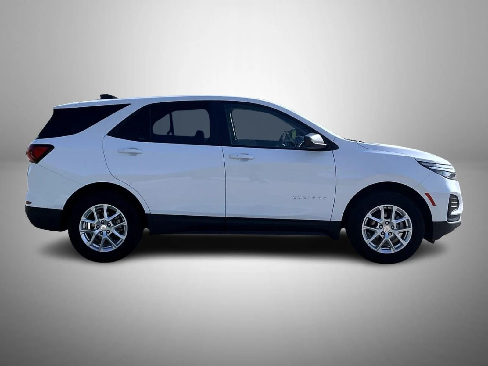 Used 2024 White Chevrolet LS image 4