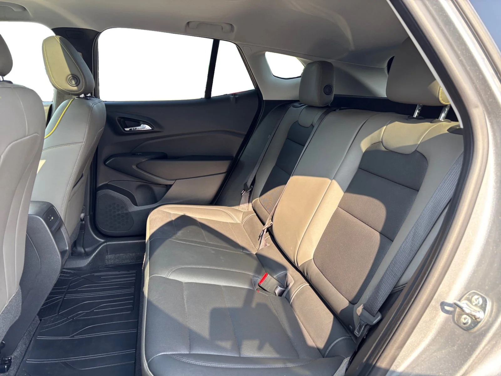 Certified Used 2025 Gray Chevrolet ACTIV image 16