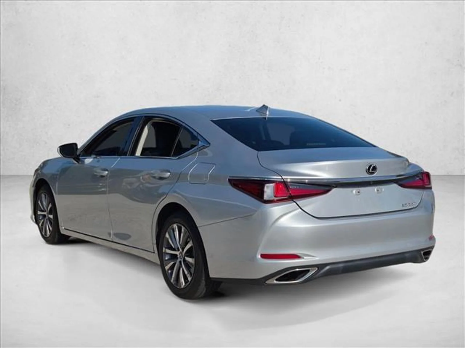 Used 2019 Atomic Silver Lexus ES 350 image 8