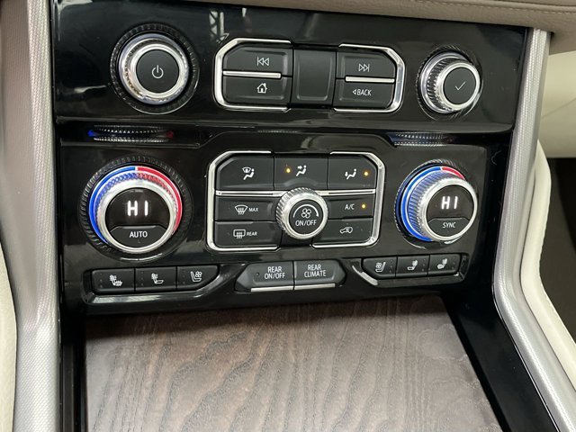 Used 2024 White Frost Tricoat GMC Denali image 25