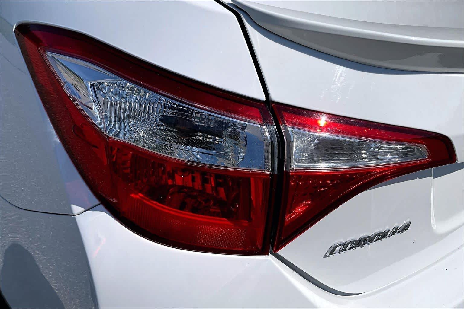Used 2015 Super White Toyota S Plus image 28