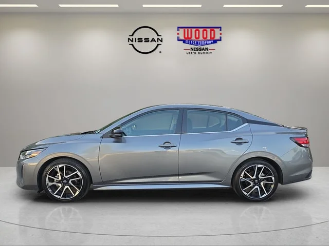 Used 2025 Gun Metallic Nissan SR image 5