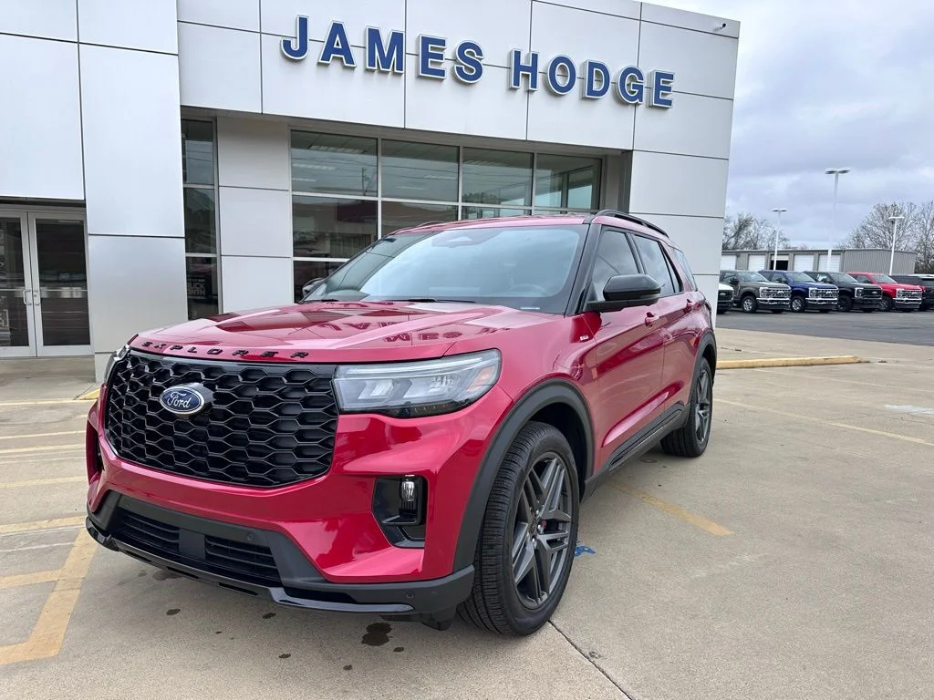 2026 Ford Explorer ST-Line - Photo 8