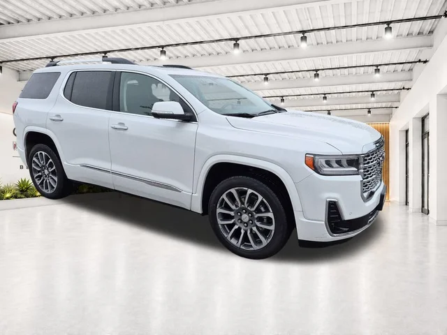 2022 GMC Acadia Denali