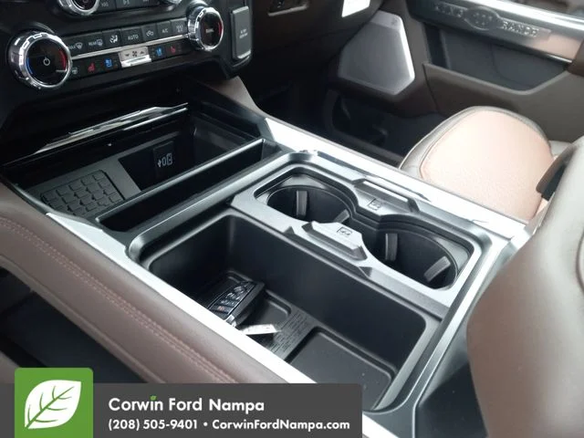 New 2026 Agate Black Metallic Ford King Ranch image 18