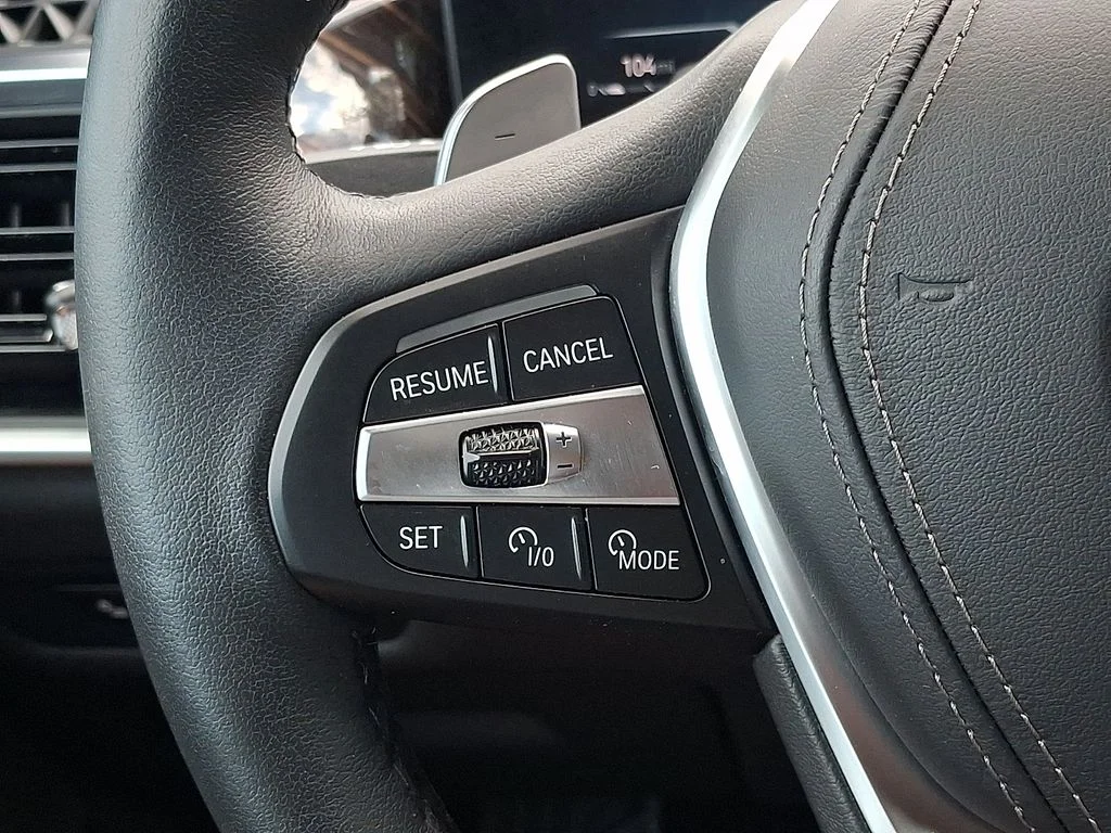 Used 2026 Gray Metallic BMW xDrive40i image 23