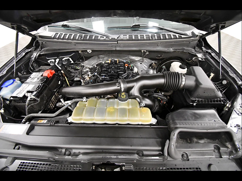 2021 Ford Expedition XLT - Photo 12
