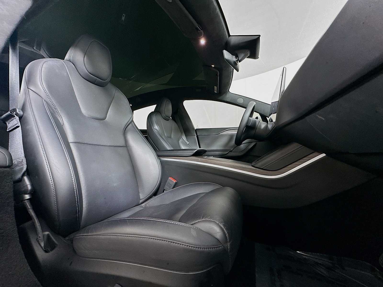 Used 2021 Pearl White Multi-Coat Tesla Plaid image 27