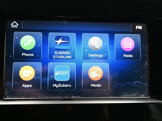 Used 2020 Black Subaru Premium image 22