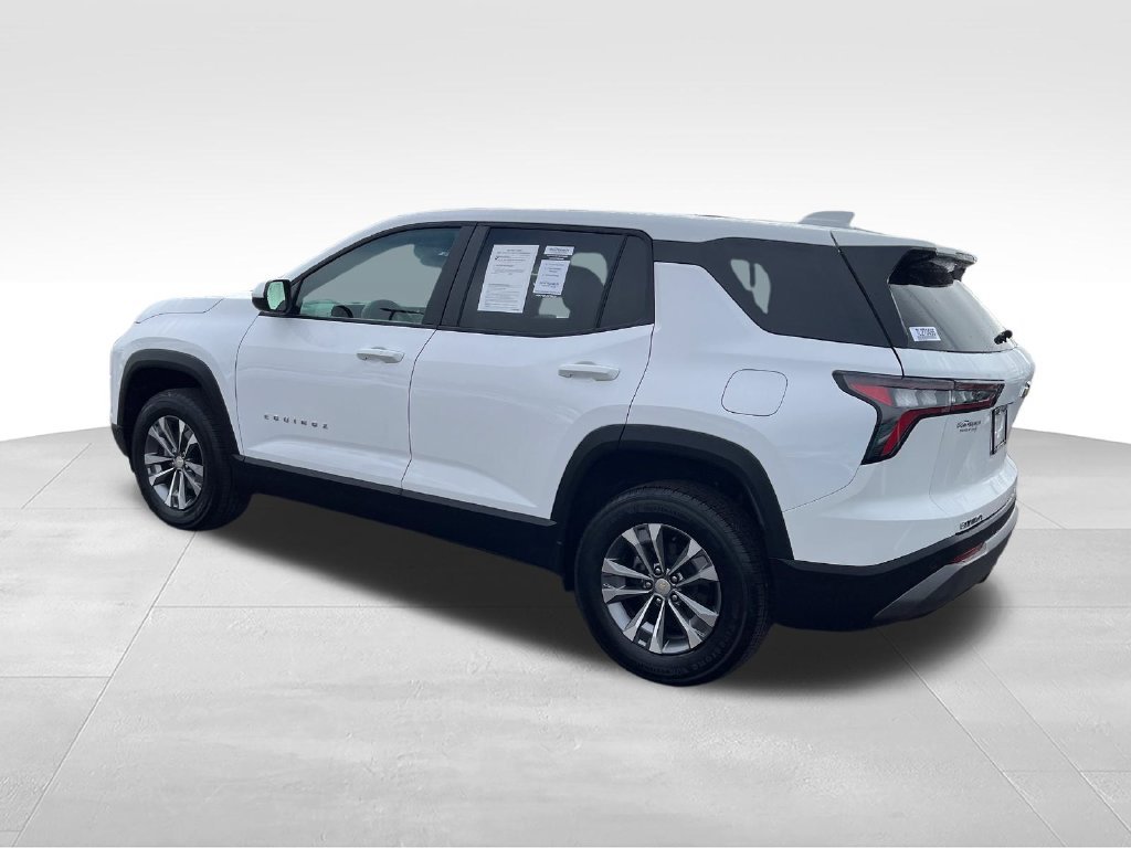 Used 2026 White Chevrolet LT image 3