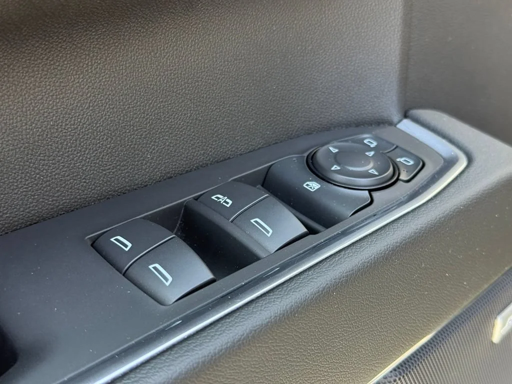 Used 2024 Sterling Gray Metallic Chevrolet LT Trail Boss image 30