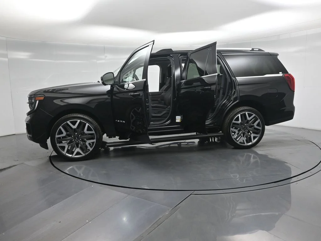 New 2026 Agate Black Metallic Ford Platinum image 31