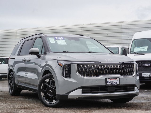 2025 Kia Carnival EX
