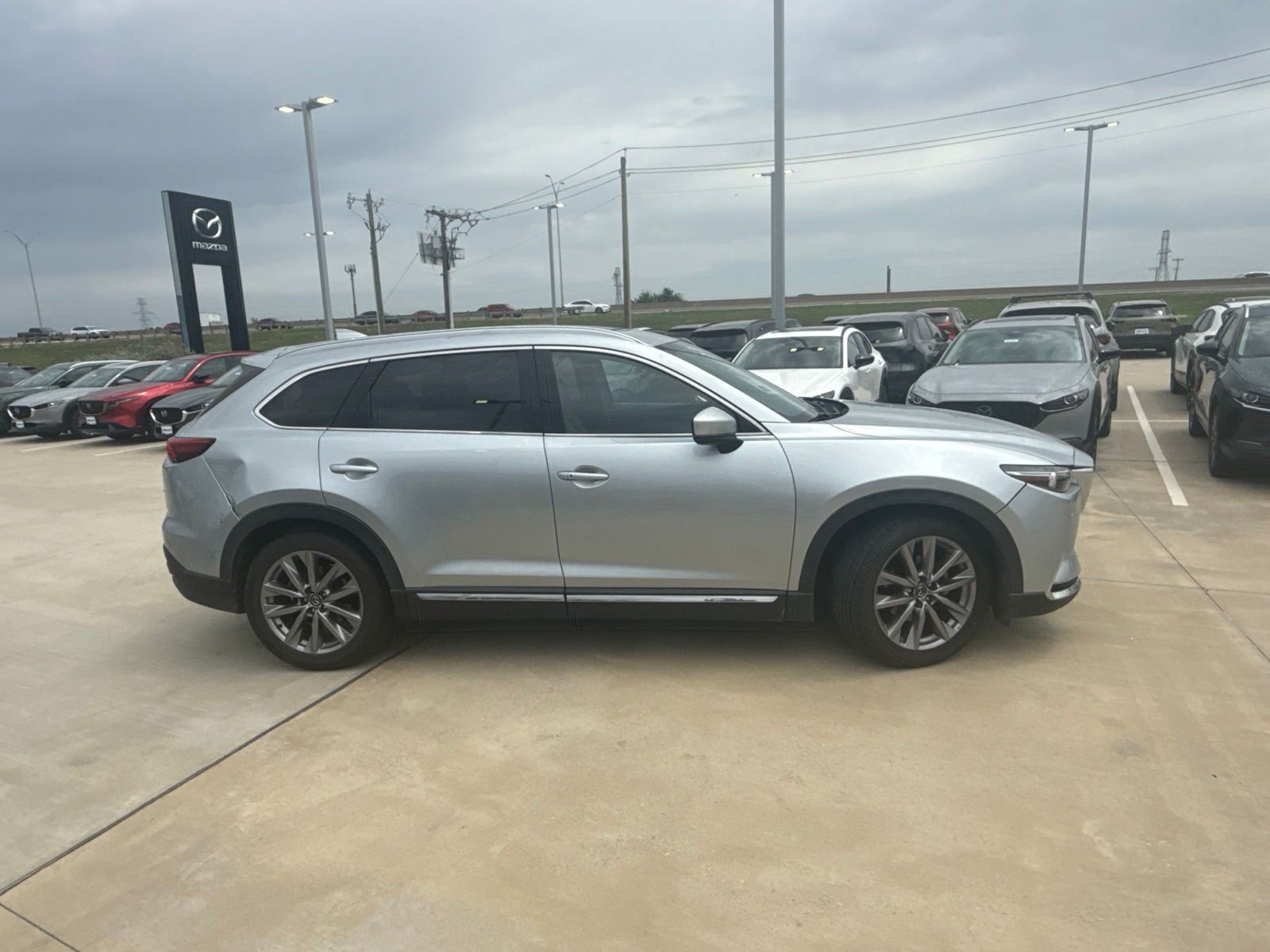 Used 2020 Sonic Silver Metallic Mazda Grand Touring image 3