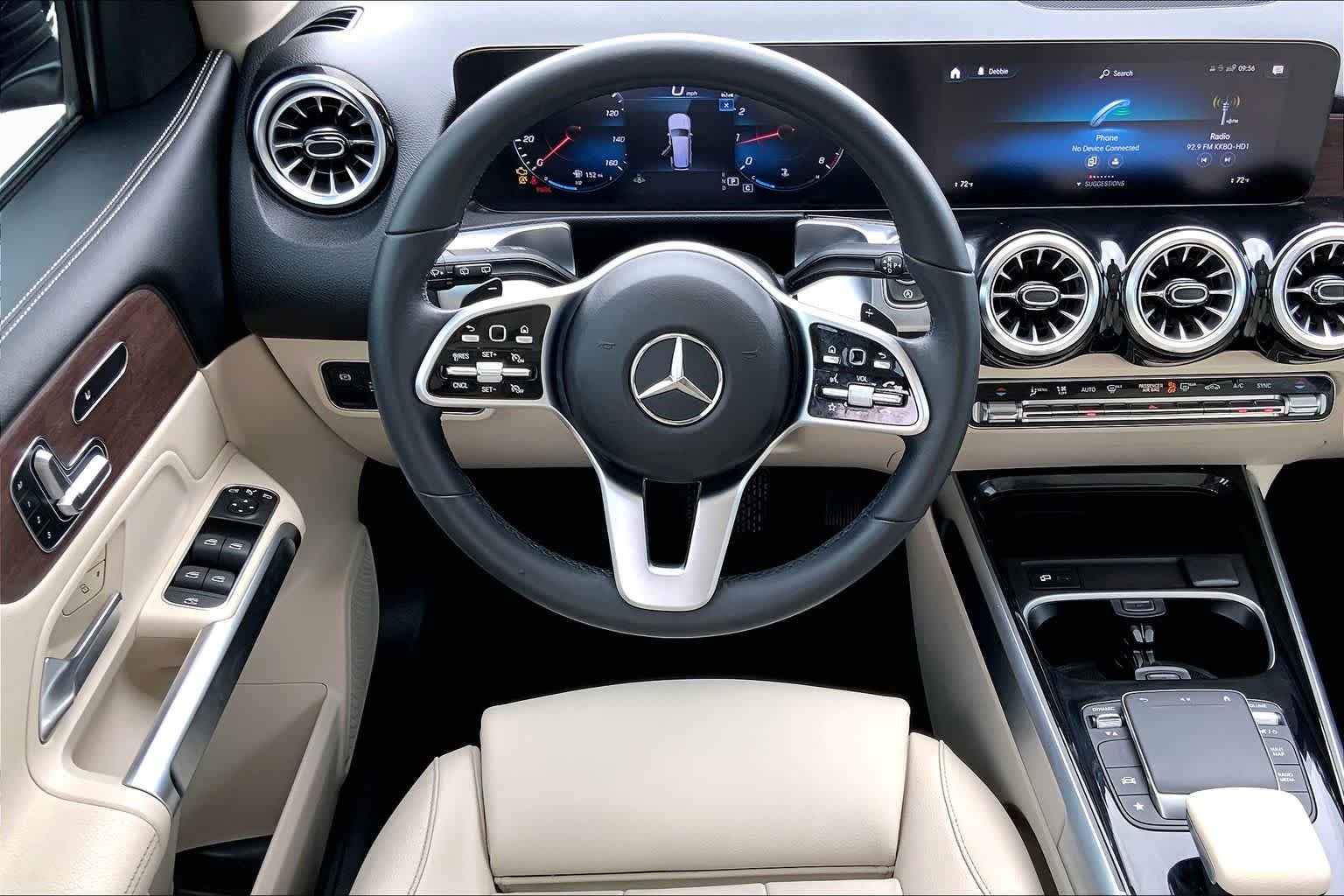 Used 2023 Night Black Mercedes-Benz GLB 250 image 5