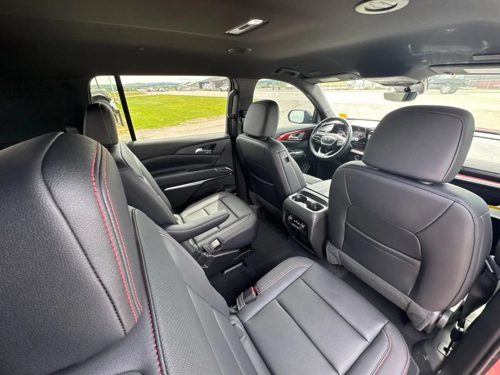 2026 Chevrolet Traverse Z71 - Photo 10