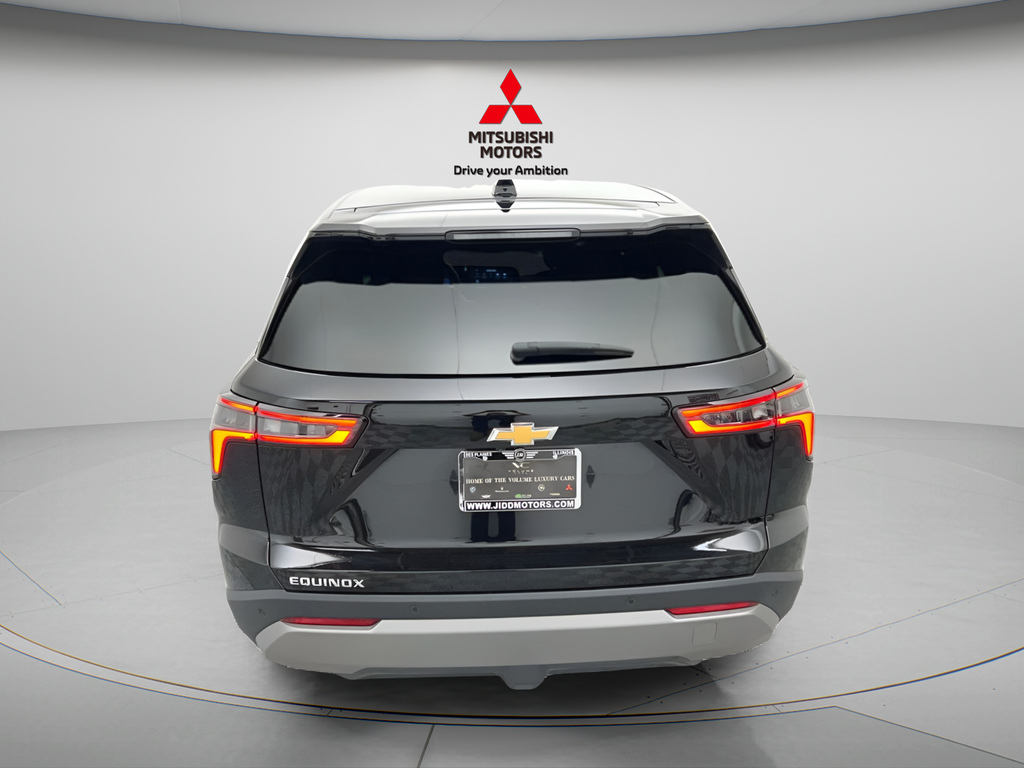 Used 2026 Black Metallic Chevrolet LT image 5