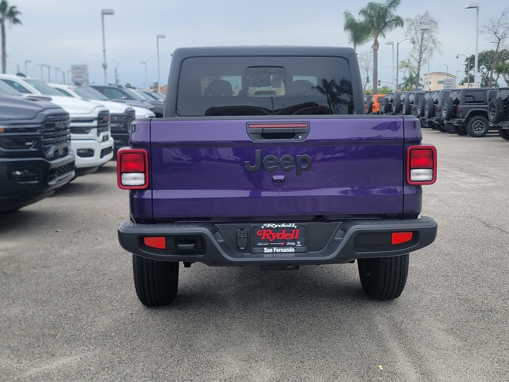 New 2026 Reign Exterior Paint Jeep Sport S image 5
