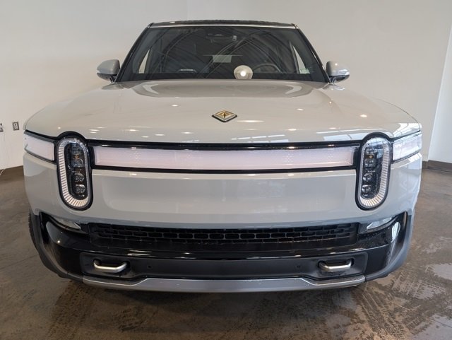 Used 2024 Rivian R1S Adventure with VIN 7PDSGBBAXRN044845 for sale in Wexford, PA