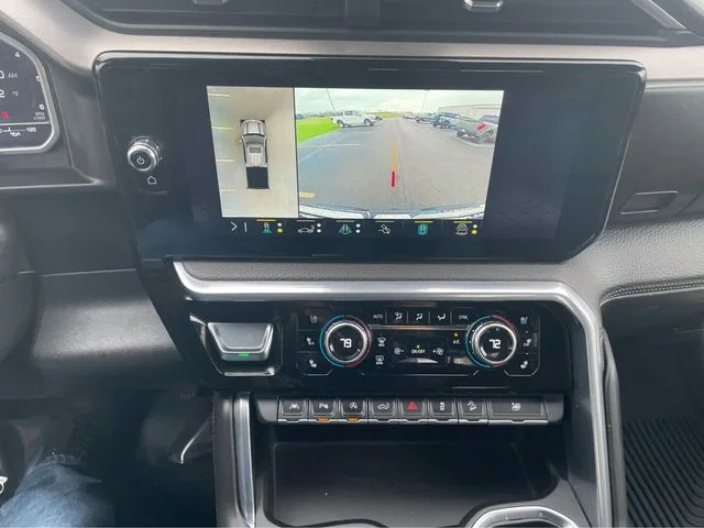 Used 2022 Black GMC Denali image 24