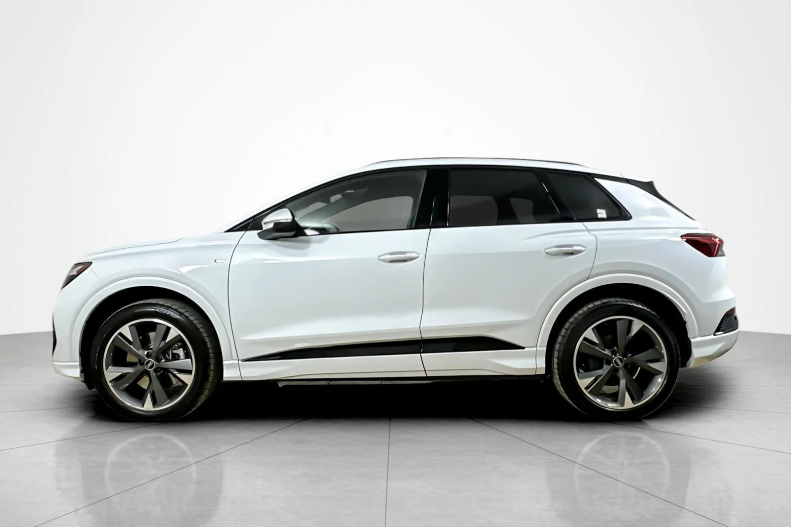 Certified 2023 Audi Q4 e-tron Premium with VIN WA1K2BFZ7PP075312 for sale in Beverly Hills, CA