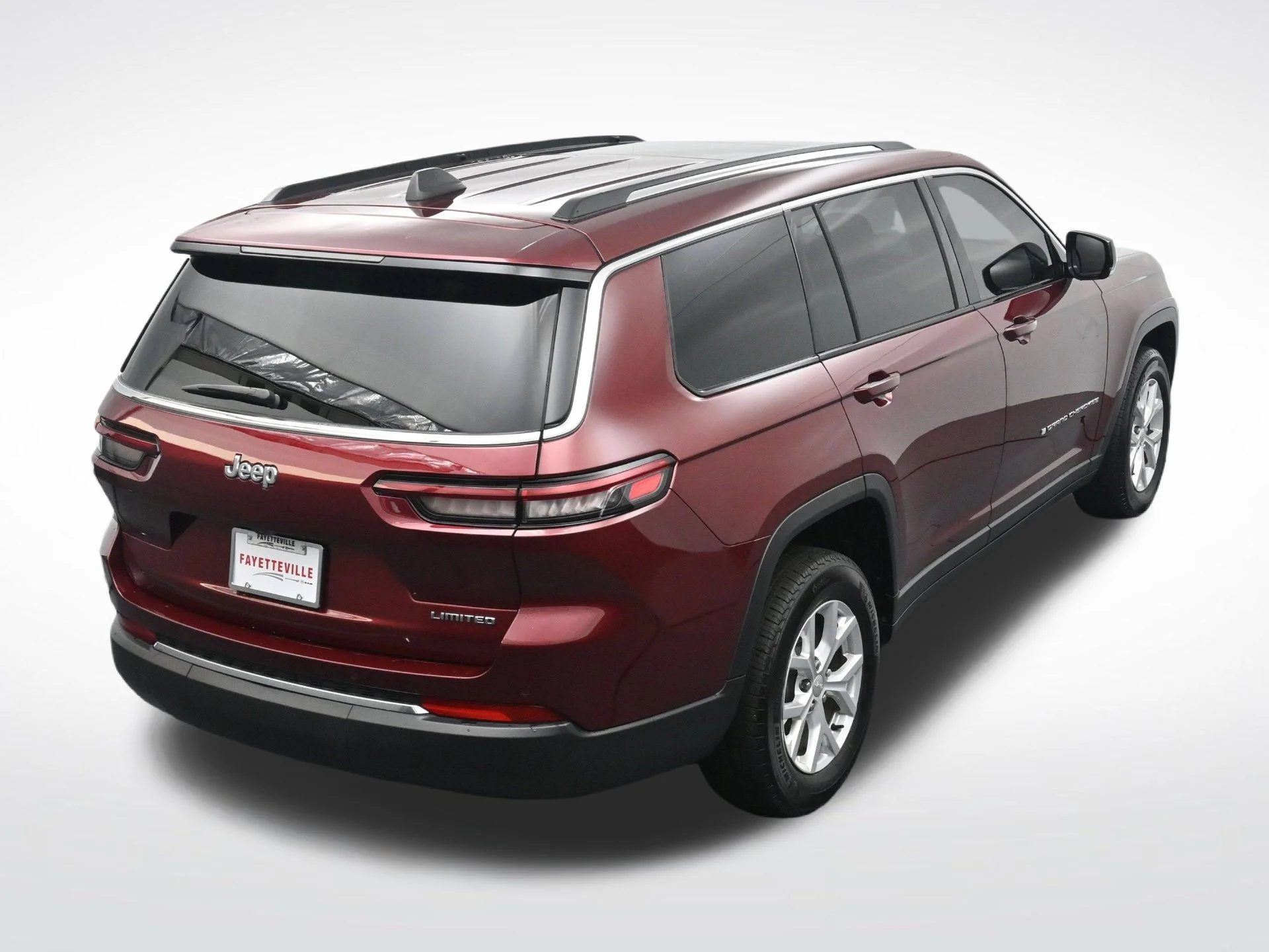 Used 2023 Red Jeep Limited image 25