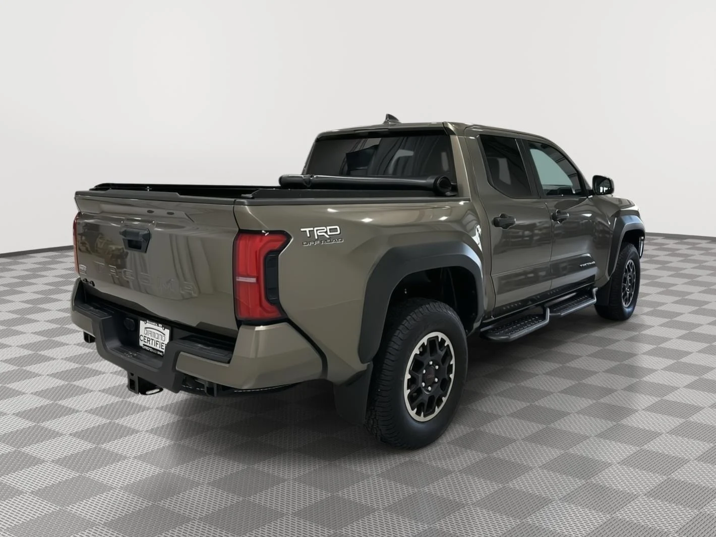 Used 2024 Bronze Oxide Toyota SR5 image 5