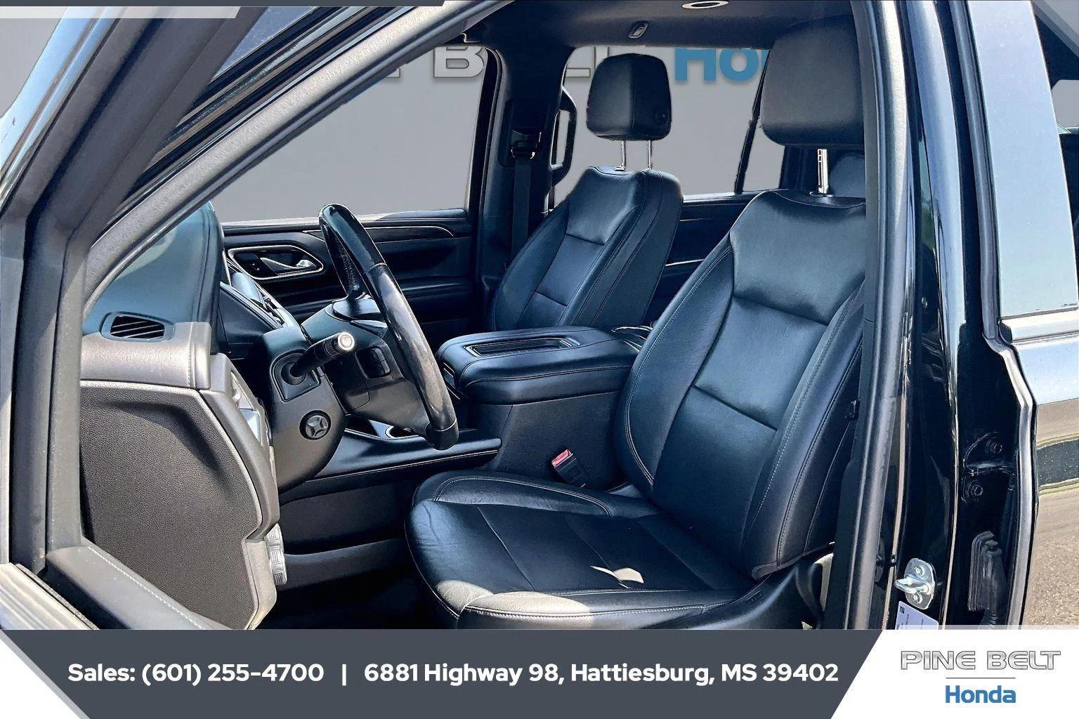 Used 2021 Black Chevrolet Z71 image 18