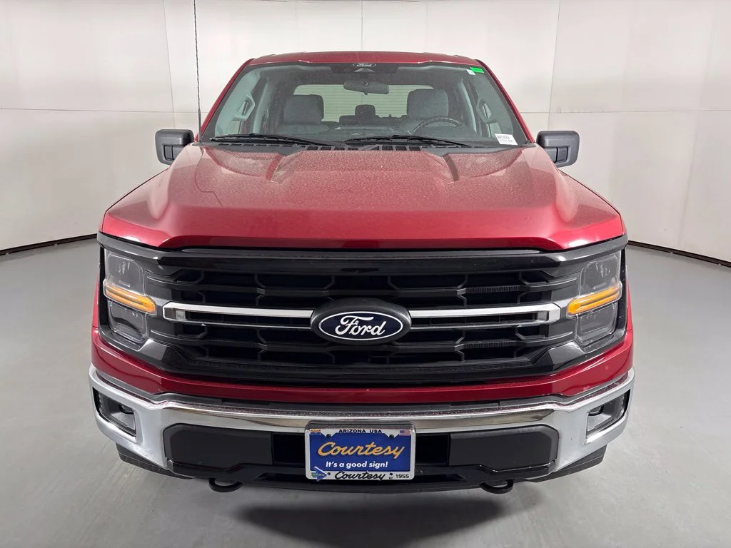Used 2025 Red Ford XLT image 3