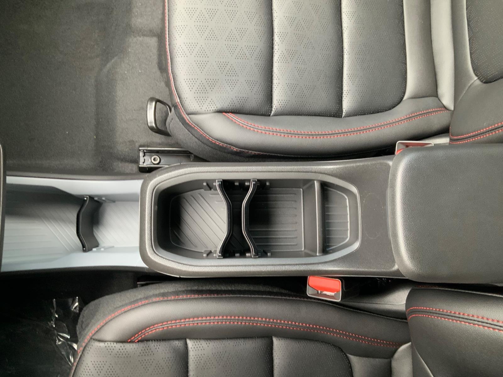 2027 Chevrolet Bolt RS - Photo 25