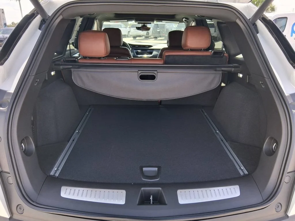 2026 Cadillac XT5 Premium Luxury - Photo 6