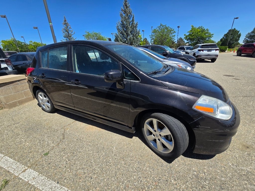 Used 2011 Espresso Black Nissan 1.8 SL image 15