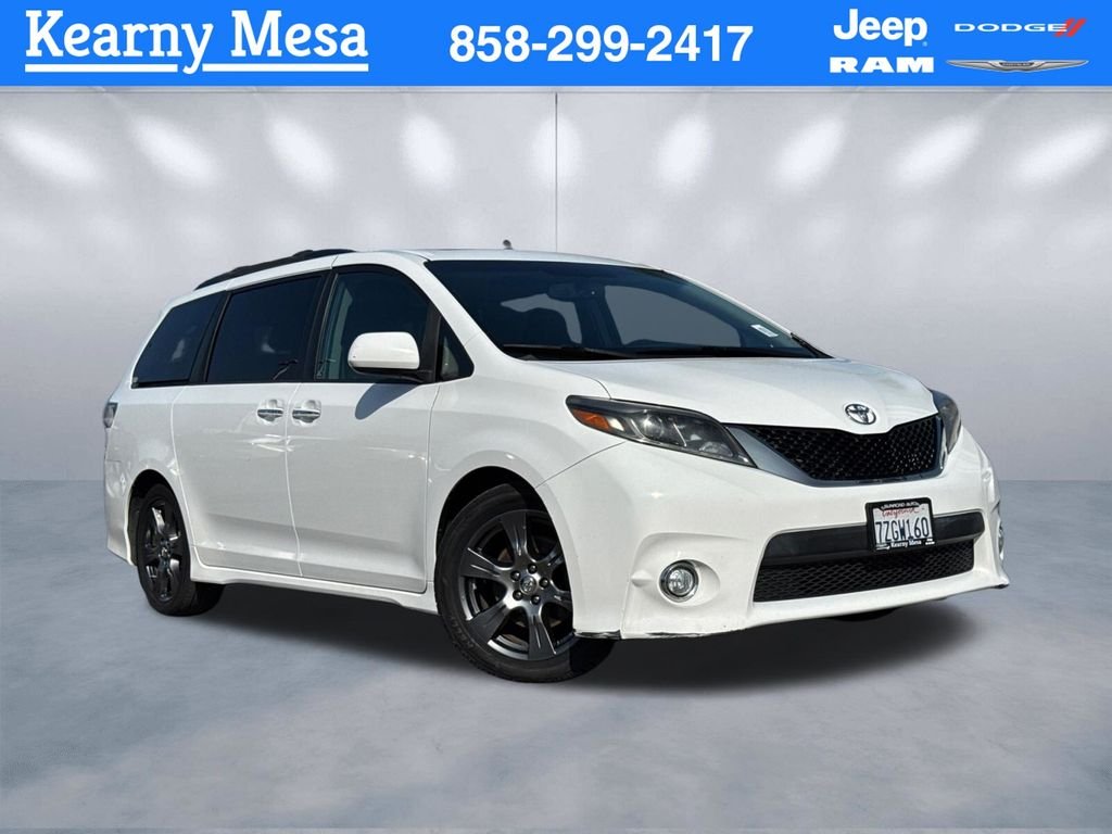 2017 Toyota Sienna SE Premium
