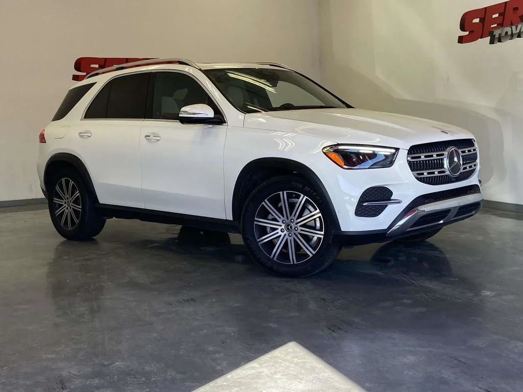 Used 2025  Mercedes-Benz GLE 350 image 1