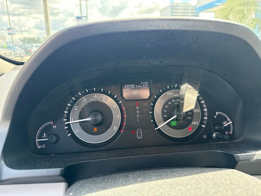 Used 2017  Honda EX-L image 2