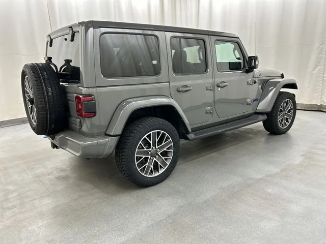 Used 2022 Gray Jeep Unlimited Sahara 4xe image 4