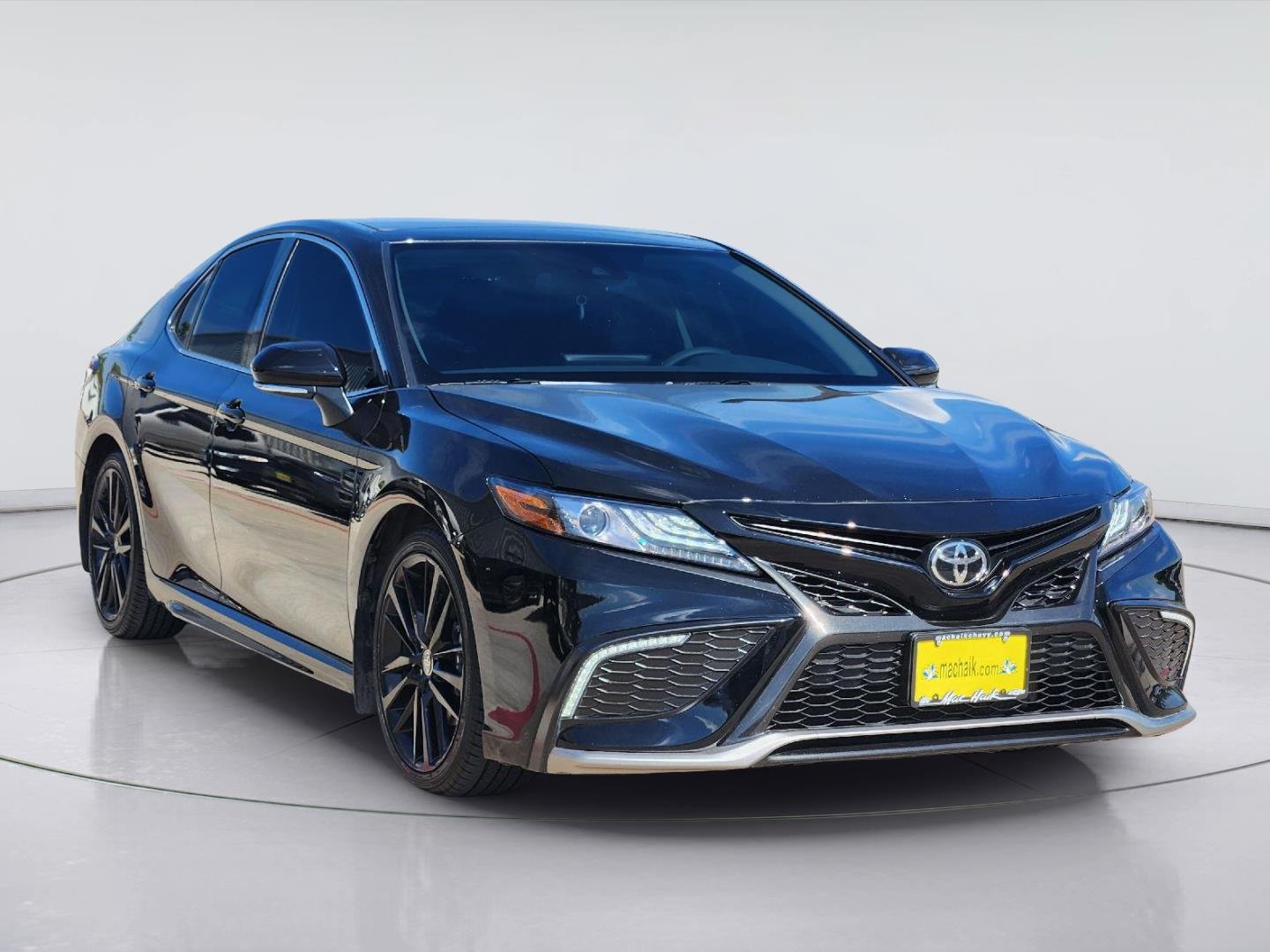 2022 Toyota Camry photo 3 of 33