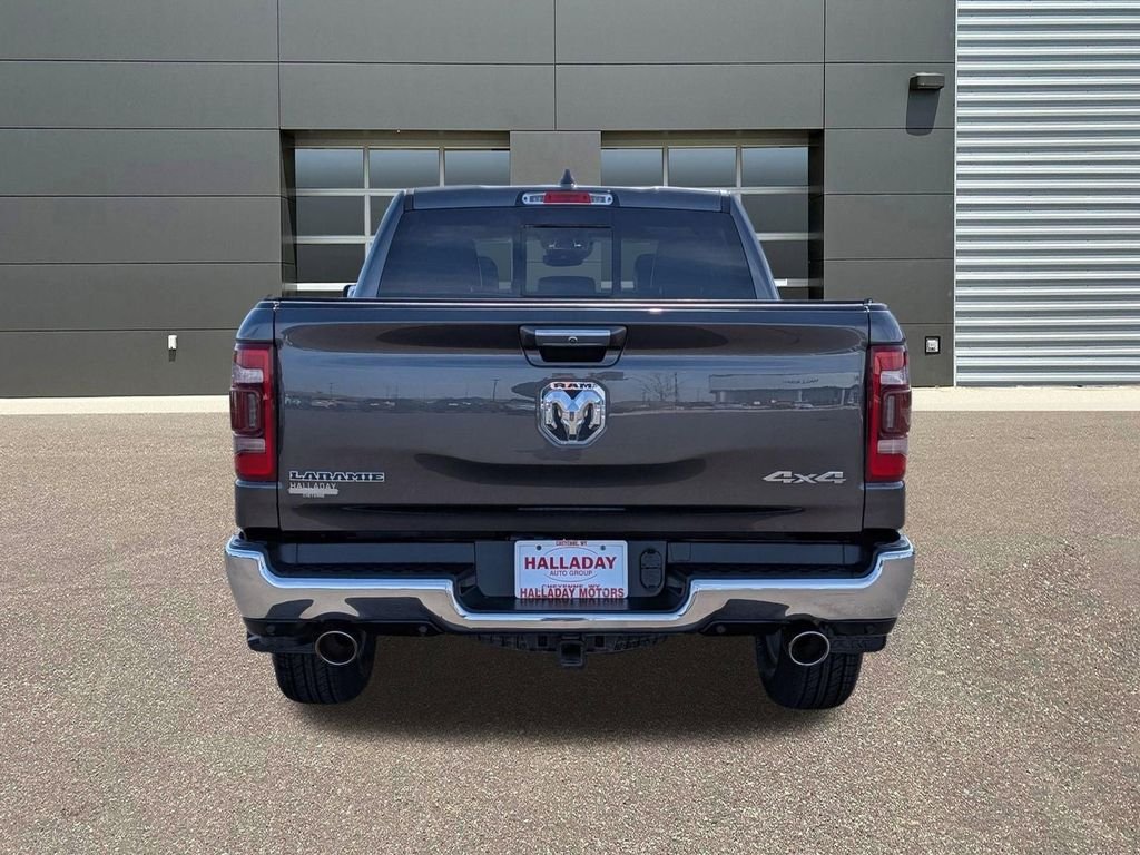 Used 2021 Granite Crystal Metallic Clearcoat Ram Laramie image 7